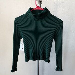 Vintage Cropped Turtleneck Sweater Size Medium